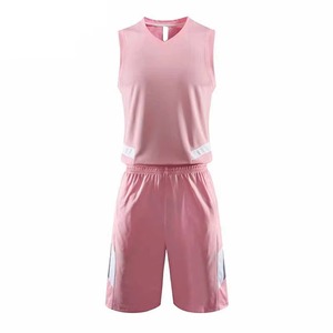 Maillot de basket-ball d'inspiration rétro, design vintage, tissu respirant moderne, coupe confortable, parfait pour les fans, les joueurs et les collectionneurs - Product Image 6