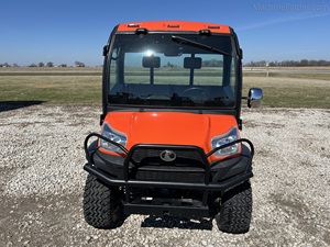 Vehículo Utilitario Kubota RTV-X1100C 2026, 4x4, para Granja, Potente Motor de 4 Tiempos, Bicilíndrico, Refrigerado por Agua, Automático, EPA, EEC - Product Image 1