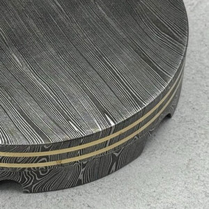 Cendrier en acier Damas artisanal de qualité supérieure, résistant à la chaleur, accessoire de fumeur pour une utilisation en intérieur et en extérieur - Product Image 3