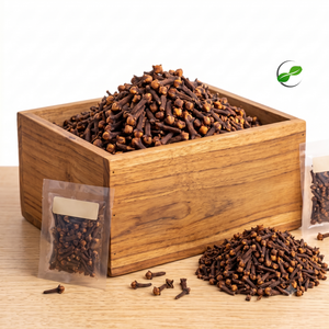 Clous de girofle bruns rougeâtres entiers avec tête, emballés en sacs PP de 25 kg, MOQ 1 FCL, expédition depuis Surabaya, Indonésie, Spiceblends - Product Image 1