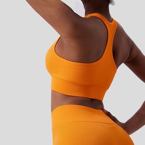 Soutien-gorge de sport simple à dos nageur et fermeture éclair pour femme grande taille, col en U, séchage rapide, respirant, avec logo personnalisé sur le devant, pour la gym, le fitness et l'entraînement - Product Image 4
