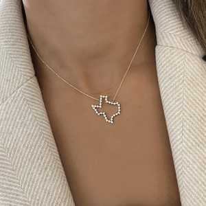 Pendentif en forme de Texas avec diamant de laboratoire taille ronde, collier minimaliste avec chaîne câble de 18 pouces et fermoir mousqueton en or massif 10K/14K/18K - Product Image 4