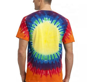 Camiseta de Manga Corta para Hombre, Cuello Redondo, Estampado Tie Dye Arcoíris, Estilo Casual, Tejido de Punto, Corte Regular - Product Image 2