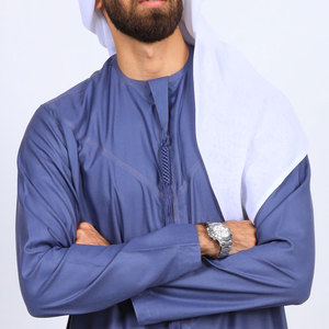 Usine OEM de thobes, vêtements islamiques sur mesure avec une coupe moderne pour les marques de vêtements mondiales et l'exportation - Product Image 4
