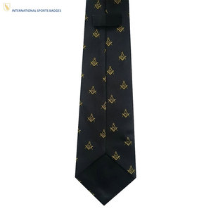 Cravate de la collection de luxe pour la franc-maçonnerie, confectionnée avec soin à partir de tissu de qualité supérieure, détails élégants et aspect raffiné - Product Image 4