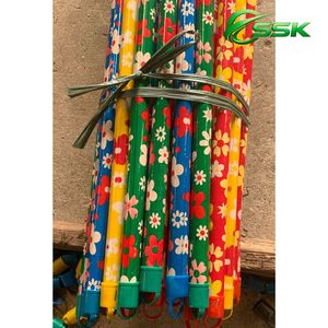 SSK GLOBAL SSK.Panda Balai et pelle à poussière 2-en-1 écologiques et durables pour le nettoyage domestique, en bois d'eucalyptus avec manche recouvert de PVC - Product Image 1