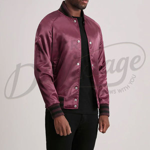 Blouson bomber satiné bordeaux pour homme avec poignets côtelés rayés noirs et fermeture à boutons-pression, vêtement d'extérieur léger - Product Image 5