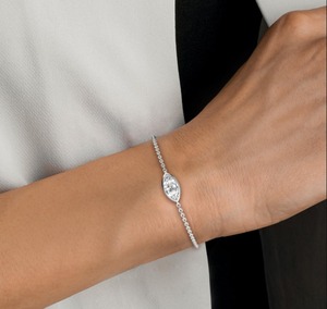 Pulsera de Cadena con Diamante Cultivado en Laboratorio, Corte Marquesa, Solitario con Bisel, 1.00 CTW, Oro Rosa de 9K - Product Image 5