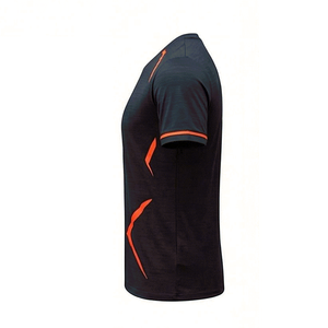 เสื้อยืดโอเวอร์ไซส์ผ้าคอตตอนถักคุณภาพสูงสำหรับผู้ชาย 220gsm ป้องกันการเป็นขุย เหมาะสำหรับออกกำลังกาย วิ่ง เล่นกีฬา ไซส์ใหญ่ เสื้อเปล่า สามารถสั่งทำได้ - Product Image 4