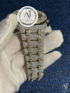 AARVA JEWELS นาฬิกาข้อมือผู้ชายสุดหรูสแตนเลสสตีลคริสตัลแซฟไฟร์ 43 มม. อะนาล็อกโครโนกราฟควอตซ์เคลป์พับแบบพับได้ความปลอดภัย ไม่มี - Product Image 4