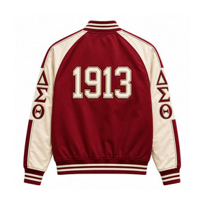 เสื้อแจ็คเก็ตบอมเบอร์ Delta Sigma Theta สีแดง แขนครีม พิมพ์ลายด้านหลังปี 1913 แบบซิปหน้า สไตล์พรีปปี้ สำหรับผู้ชาย - Product Image 3