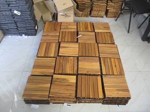 Dalles de terrasse en bois emboîtables DIY 30 x 30 cm pour patio, intérieur, balcon, terrasse, jardin, installation facile, imperméables, ignifuges, antidérapantes - Product Image 2