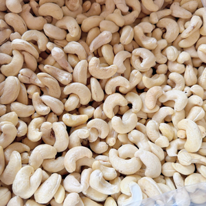 Factory Direct Cashew <b>Nuts</b> Cashew Kaju <b>Nuts</b> Kaju Badam SANTIGO FREE Tax Origin Vietnam - Product Image 1
