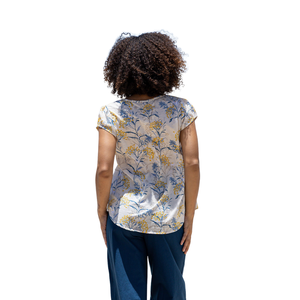 เสื้อเชิ้ตพิมพ์ลายผู้หญิงขายส่ง พร้อมดีไซน์ลายกราฟิกสุดฮิต - Product Image 4