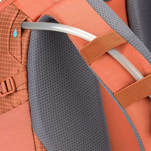 Sac à dos de randonnée en nylon orange 30-40L léger, imperméable, avec cadre interne, pour sports de plein air et voyages, bretelles réglables - Product Image 5