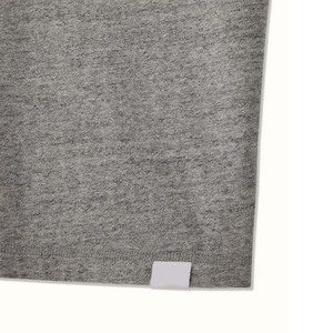 T-shirts pour hommes en polyester/coton respirant et à séchage rapide, couleur gris chiné, service OEM ODM, sur mesure, haute qualité, décontractés pour l'été - Product Image 5