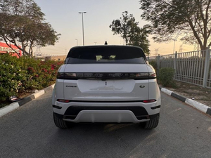 Nuevo Land Rover Range Rover Evoque P250 R-Dynamic SE Turbo R20 Dark 4.1-6L Gasolina Transmisión Automática Volante a la Izquierda Cuero 2025 - Product Image 6