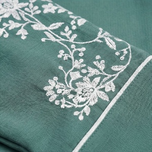 สินค้ามาใหม่ เสื้อผ้าอิสลามแขนยาวคุณภาพสูง ไซส์ใหญ่ ชุดอาบายะห์สำหรับผู้หญิง สวมใส่สบาย ชุดมุสลิม ดีไซน์หรูหราทันสมัย - Product Image 5