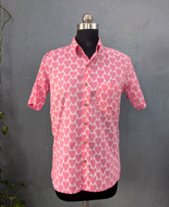 <b>Men's</b> Short Sleeve <b>Pink</b> Heart Print Casual <b>Shirt</b> Turn-down Collar Breathable Cotton Summer Style - Product Image 4