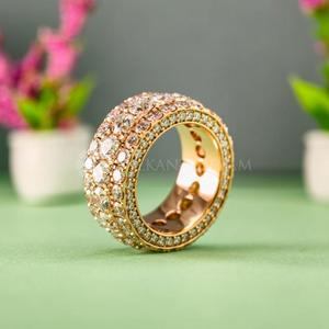 Anillo de eternidad con diamantes redondos cultivados en laboratorio, diseño moderno, en oro rosa, para mujer, de proveedor indio. - Product Image 5