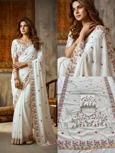 Sari de Seda Blanco Bordado con Borde Floral, Tradicional Indio para Bodas y Fiestas, Corte Regular para Mujer, Largo hasta el Suelo - Product Image 5