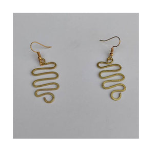 Pendientes de aro vintage de latón dorado antiguo para mujer con bola colgante, magníficos pendientes de puño para chicas y mujeres en oferta. - Product Image 2