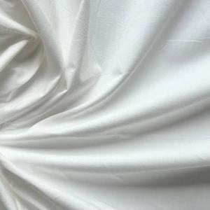 Tela Popelina 100% Algodón, 90-150 GSM, Ligera, Suave, Transpirable, Mercerizada, para Camisas, Vestidos, Forros y Prendas de Vestir para Niños y Niñas - Product Image 3