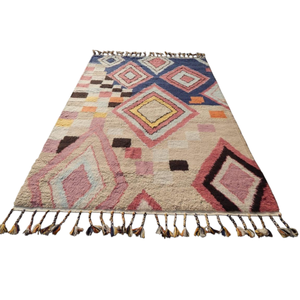 Tapis de luxe en laine noués à la main à motif floral, à poils ras, style marocain, pour la décoration intérieure d'hôtels et de villas - Product Image 4
