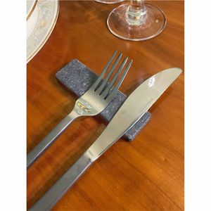Reposacuchillos rectangular de piedra, resistente al calor, de mármol, para cuchillos y tenedores, decorativo, de pizarra, para catering. - Product Image 1