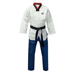 Achetez 10 obtenez-en un gratuitement Fabricants d'équipement pour hommes Formation Taekwondo Uniformes pour la formation Porter Arts martiaux BJJ Uniforme Kimono BJJ Personnalisé - Product Image 2
