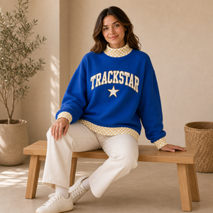 เสื้อสเวตเชิ้ตคอเต่าผู้หญิง Royal Blue Gold Check Trackstar สีไอวอรี่ ลายตัวอักษรดาว โลโก้สั่งทำ แบรนด์ส่วนตัว ขายส่ง - Product Image 1