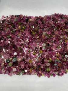 Cabujones de turmalina al por mayor, piedras preciosas sueltas de formas mixtas, para la fabricación de joyas - Product Image 4