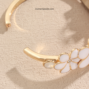 Marine Style Golden Plated Enamel Flower <b>Bangle</b> for Women Luxury Crystal Inlay Zinc Alloy Floral <b>Bangle</b> <b>Bracelet</b> - Product Image 4