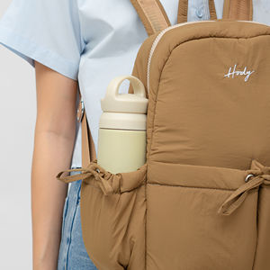 Mochila Ligera Impermeable para Mujer, Material de Paracaídas Premium, Cierre de Cremallera, Múltiples Bolsillos, Compartimento para Laptop, Uso Diario - Product Image 6