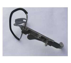 Écarteur buccal manuel McIvor en acier inoxydable certifié CE Classe I pour usage hospitalier sécurisé - Product Image 2