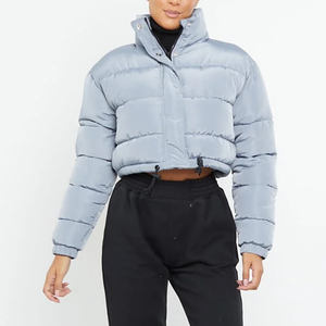 Veste courte matelassée en velours côtelé pour femme, style vintage, douce, chaude et respirante, manteau d'hiver rétro avec doublure en viscose, vente en gros - Product Image 1