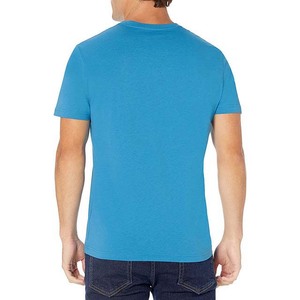 Camisetas de Cuello Redondo para Hombre 2025, Premium, de Alta Calidad, con Logotipo Personalizado, 100% Algodón, Secado Rápido, Corte Regular, Clush Industries - Product Image 4
