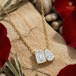 Collier pendentif Toi et Moi en diamant de laboratoire, taille émeraude, taille poire, DEF VVS, certifié IGI, or massif 14K, fournisseur en gros - Product Image 3