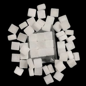 Bloques de Alcanfor Blanco Cristalino, Tabletas Probadas en Laboratorio, Alta Volatilidad para una Vaporización Rápida, Exportador de Artículos para Pooja - Product Image 4