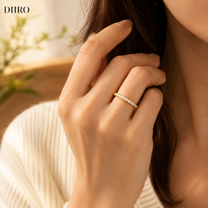 Anillo de Compromiso con Diamante Redondo Brillante, Anillo de Media Eternidad con Moissanita, Chapado en Oro Amarillo de 14K, Anillo de Boda para Mujer - Product Image 6