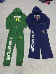 Ensemble de survêtement coupe-vent léger Rhino Fitness vert marine avec sweat à capuche zippé et pantalon de survêtement assorti pour adulte – Tenue décontractée - Product Image 1