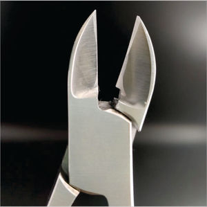 Vente en gros de pinces à cuticules professionnelles en acier inoxydable, pinces à cuticules durables, outils de pédicure et de manucure, pinces à cuticules - Product Image 5