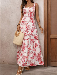 Vestido largo con estampado floral y tirantes - Product Image 4