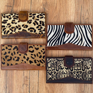 กระเป๋าสตางค์ผู้หญิงหนังแท้สวยทนทานพิมพ์ลายสัตว์แบบพับสองทบเคสใส่บัตรเครดิต - Product Image 5