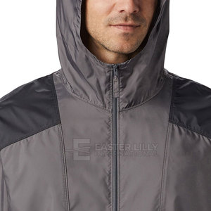 Chaqueta cortavientos de invierno estilo streetwear para hombre con un aspecto informal y un ajuste cómodo para usar durante todo el día. - Product Image 4