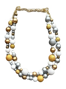 Collar de Cuentas de Resina Hecho a Mano, Diseño Bohemio Multicolor, Joyería Elegante para Mujer, Ideal para Fiestas - Product Image 4