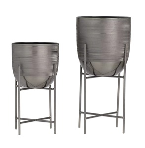 Durable Steel Planter <b>Pot</b> with Weatherproof Coating for Outdoor Landscaping Decorative Metal Planter with Stand for Indoor Plant - Product Image 3