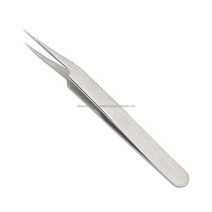 Ensemble de pinces à cils courbées noires mates avec logo personnalisé, pinces à cils à pointe en fibre à 90 degrés pour extensions de cils - Product Image 1