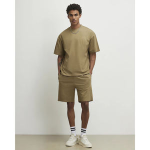 Ensemble T-shirts et shorts 100 % coton épais imprimés sur mesure, styles graphiques DTG personnalisés, vêtements en gros - Product Image 3