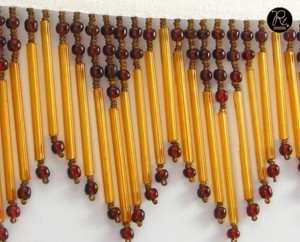 Flecos de Borlas Doradas de 6 Pulgadas de Largo para Coser a Mano, Hechos en India, Compre Directamente del Proveedor a Precio de Fábrica - Product Image 1